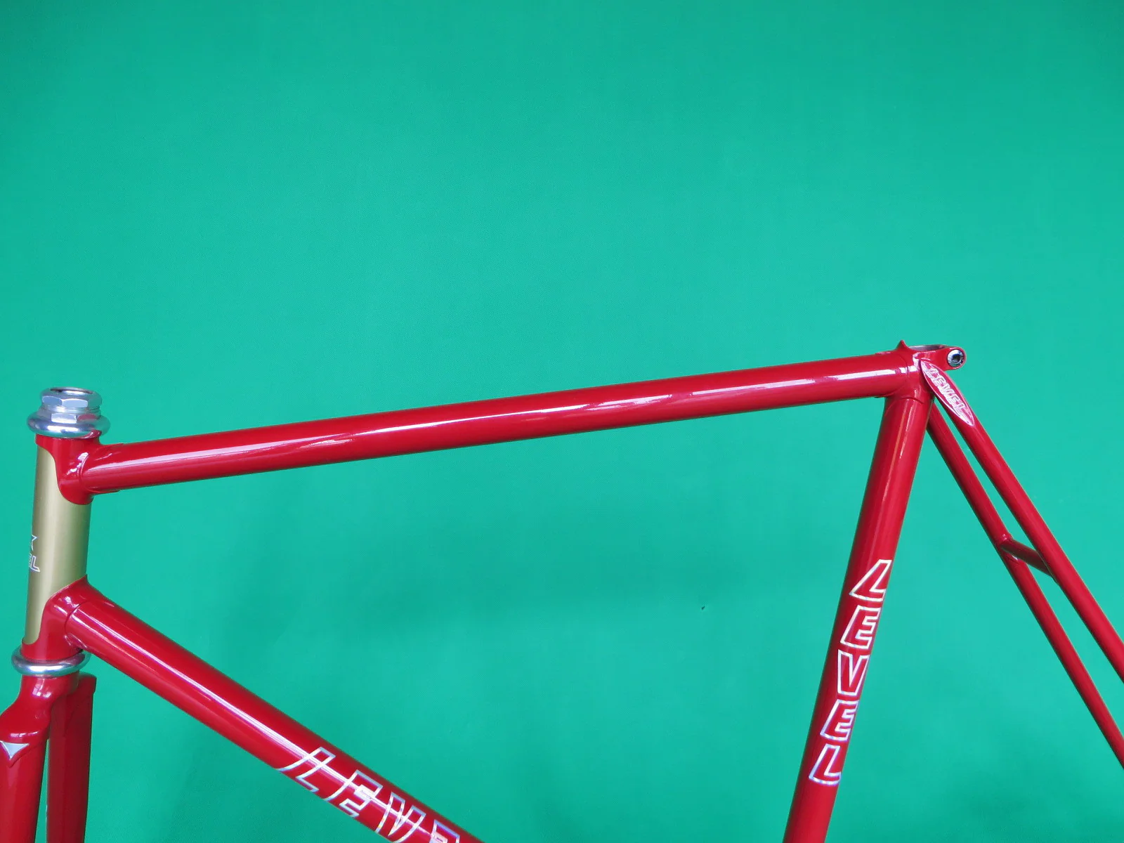 Level Red/Gold Two Tone (54.5cm) - Image 4